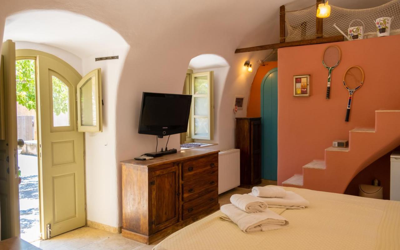 Domus Volto - Kythoikies Holiday Houses Katsoulliánika Eksteriør billede