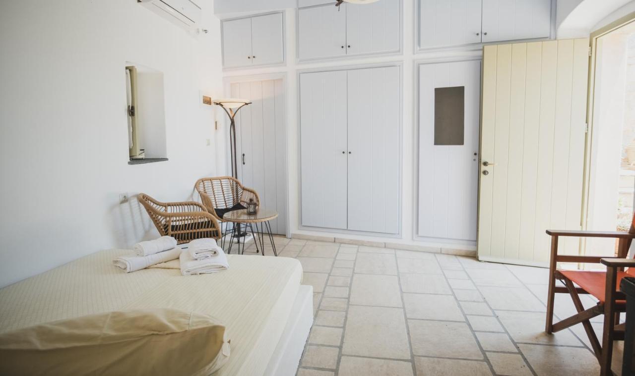 Domus Volto - Kythoikies Holiday Houses Katsoulliánika Eksteriør billede